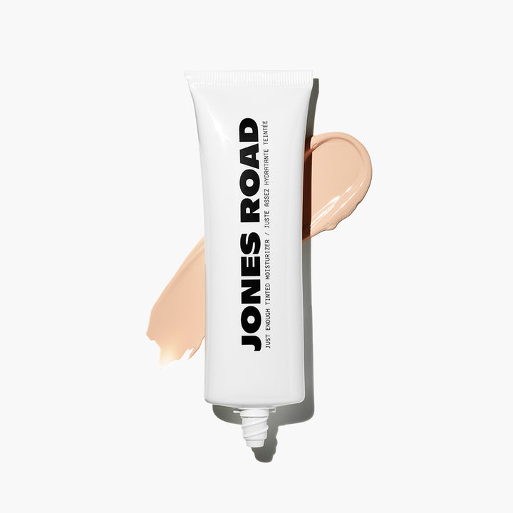 JUST ENOUGH TINTED MOISTURIZER